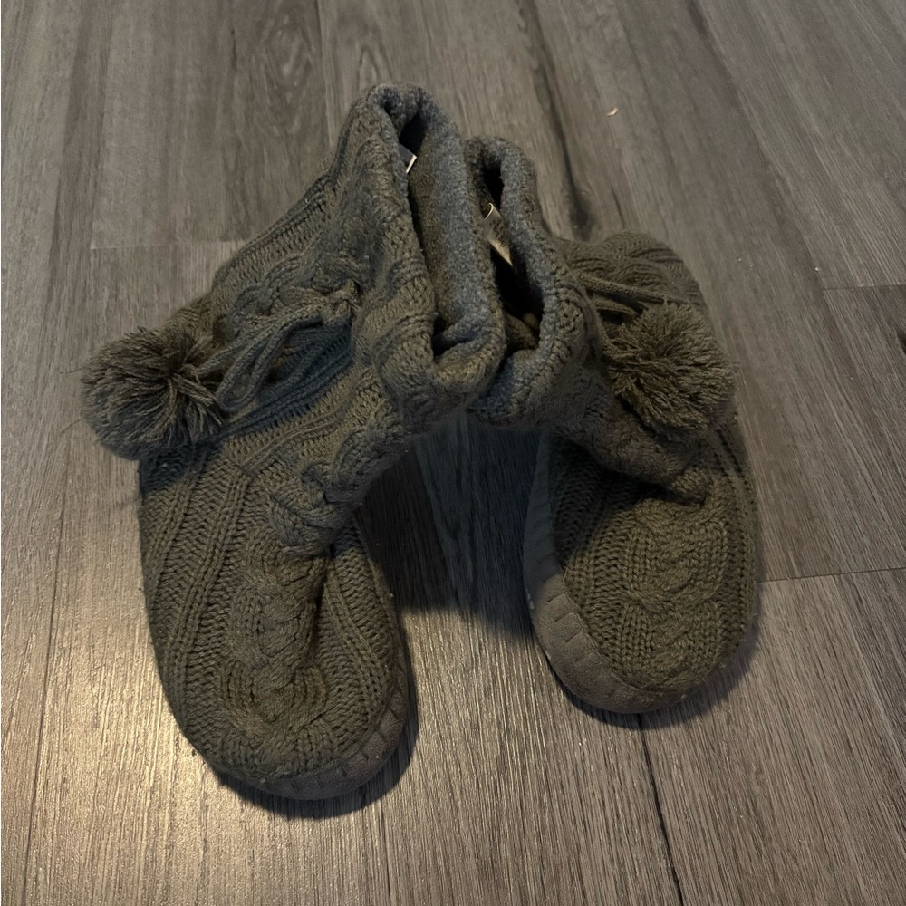 American Eagle Outfitters Gray Winter Boots